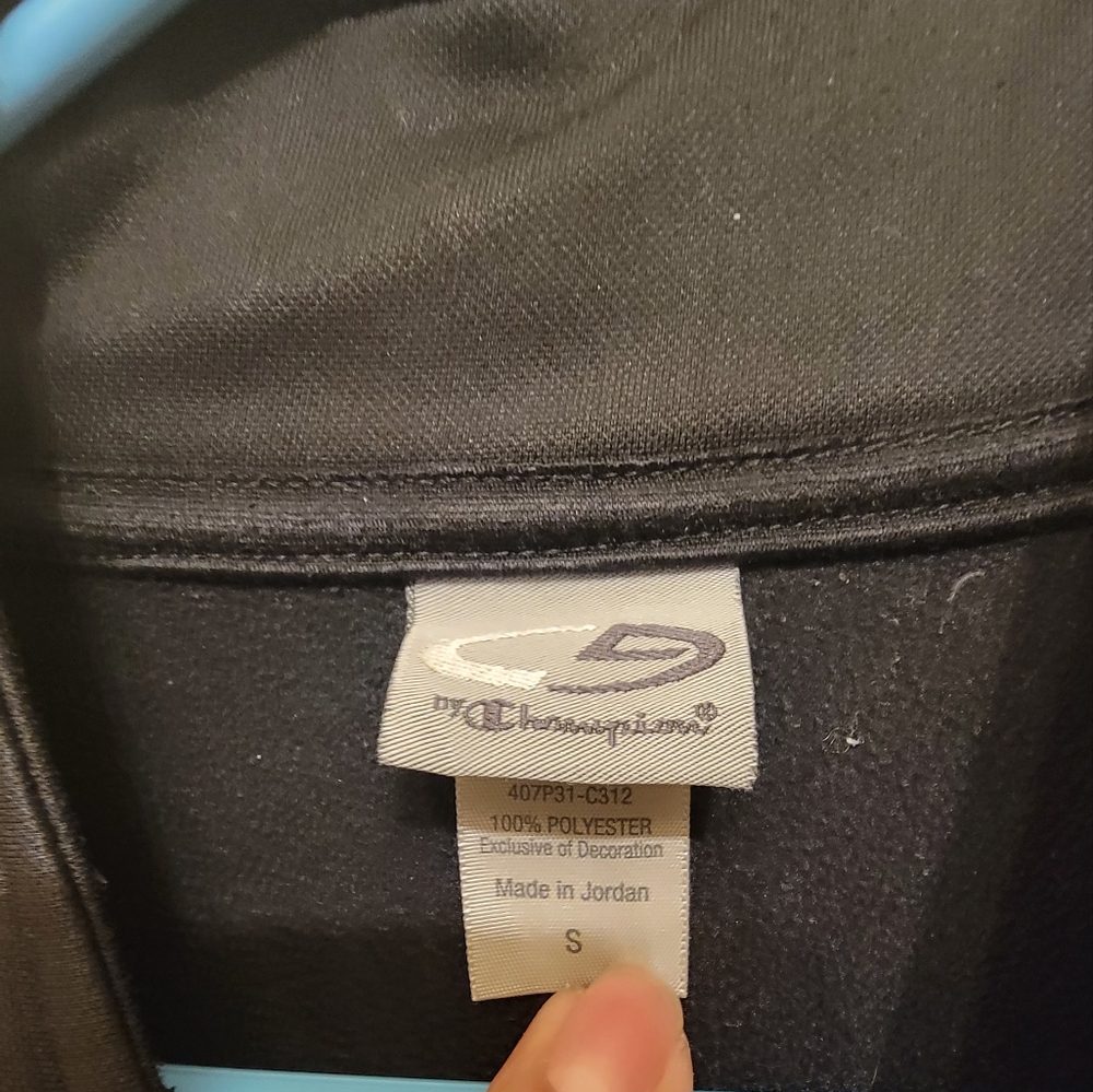 Champion jacket - Picture 3 of 6